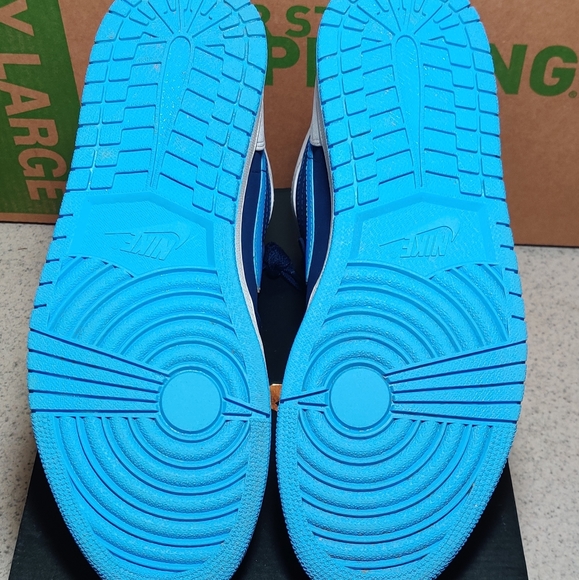 Jordan 1 chris Paul p.e - Picture 6 of 7